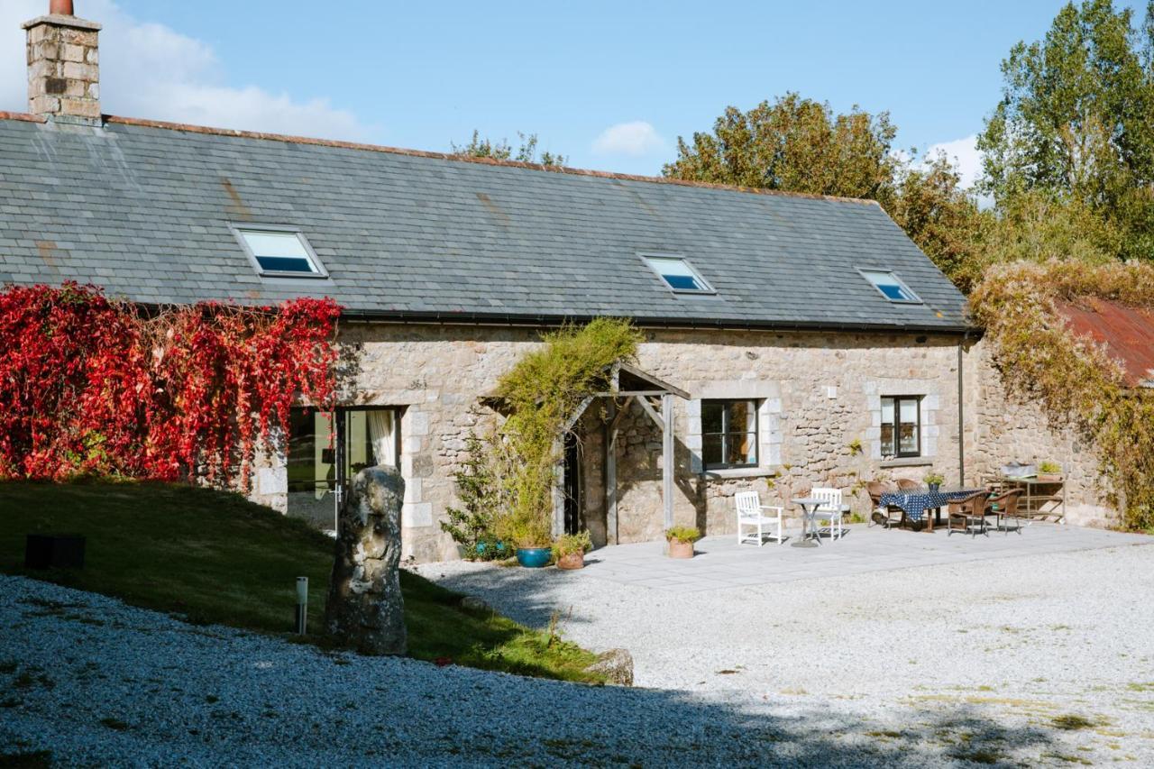 Higher Weddicott Barn Holiday Cottage - Self Catering Чаґфорд Екстер'єр фото
