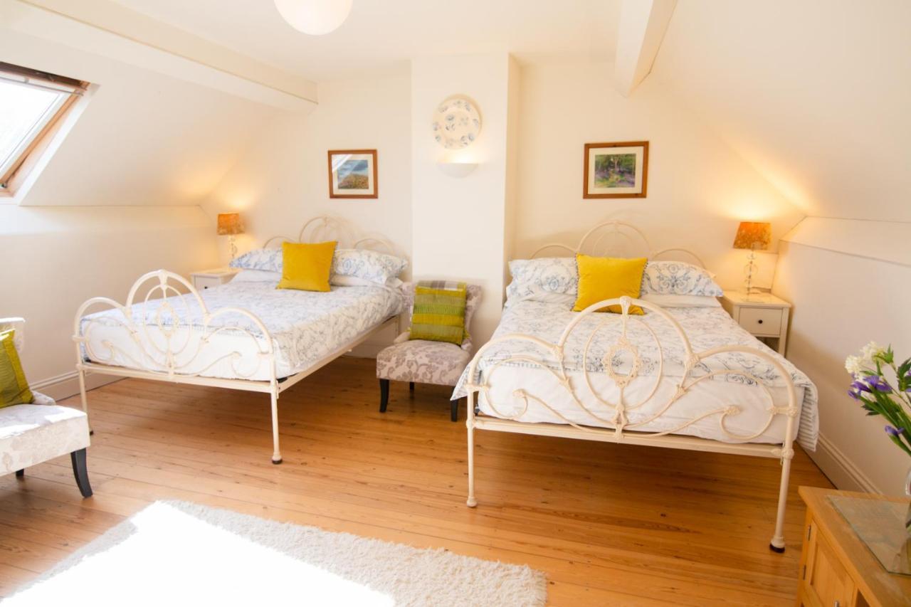 Higher Weddicott Barn Holiday Cottage - Self Catering Чаґфорд Екстер'єр фото